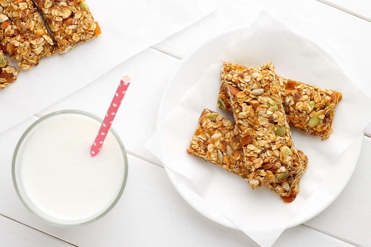 Barritas de copos de maíz con frutos secos